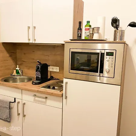 Qonroom - As Individual As Apartment