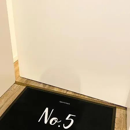 Qonroom - As Individual As Apartment Minden (North Rhine-Westphalia)