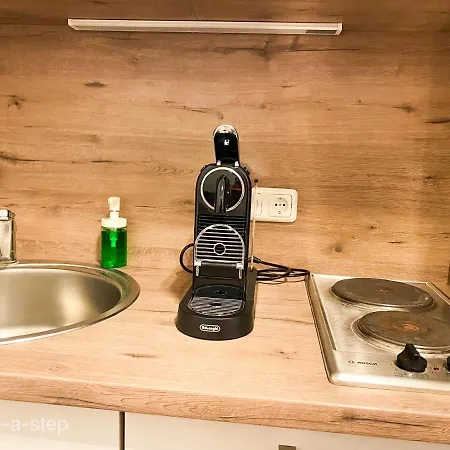 Qonroom - As Individual As Apartment *