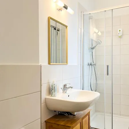 Qonroom - As Individual As Minden (North Rhine-Westphalia)